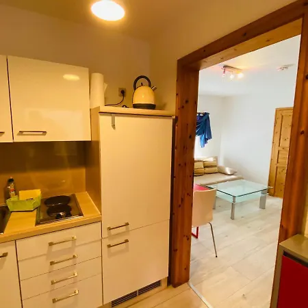 Apartment Emil Im Eg Mit Garten In