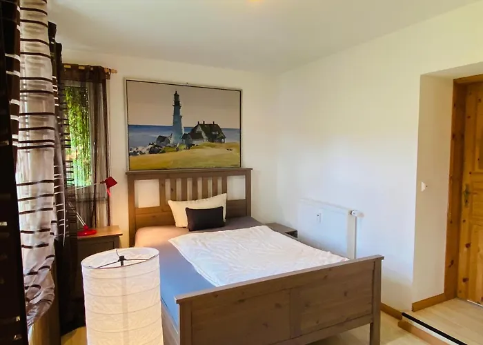 Emil Im Eg Mit Garten In Suhl