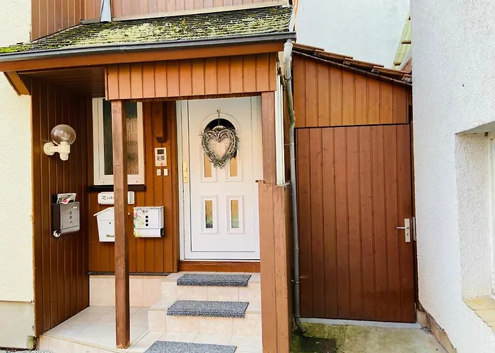 Emil Im Eg Mit Garten In *